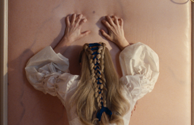  : 영화 <폭풍의 언덕> 나라별 등급 정보